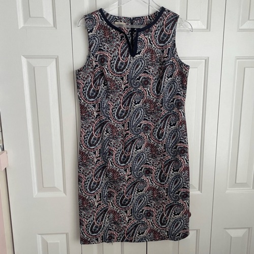 Talbots Sheath Dress Women 12P Navy Blue Paisley Textured V-Neck Sleeveless Chic
